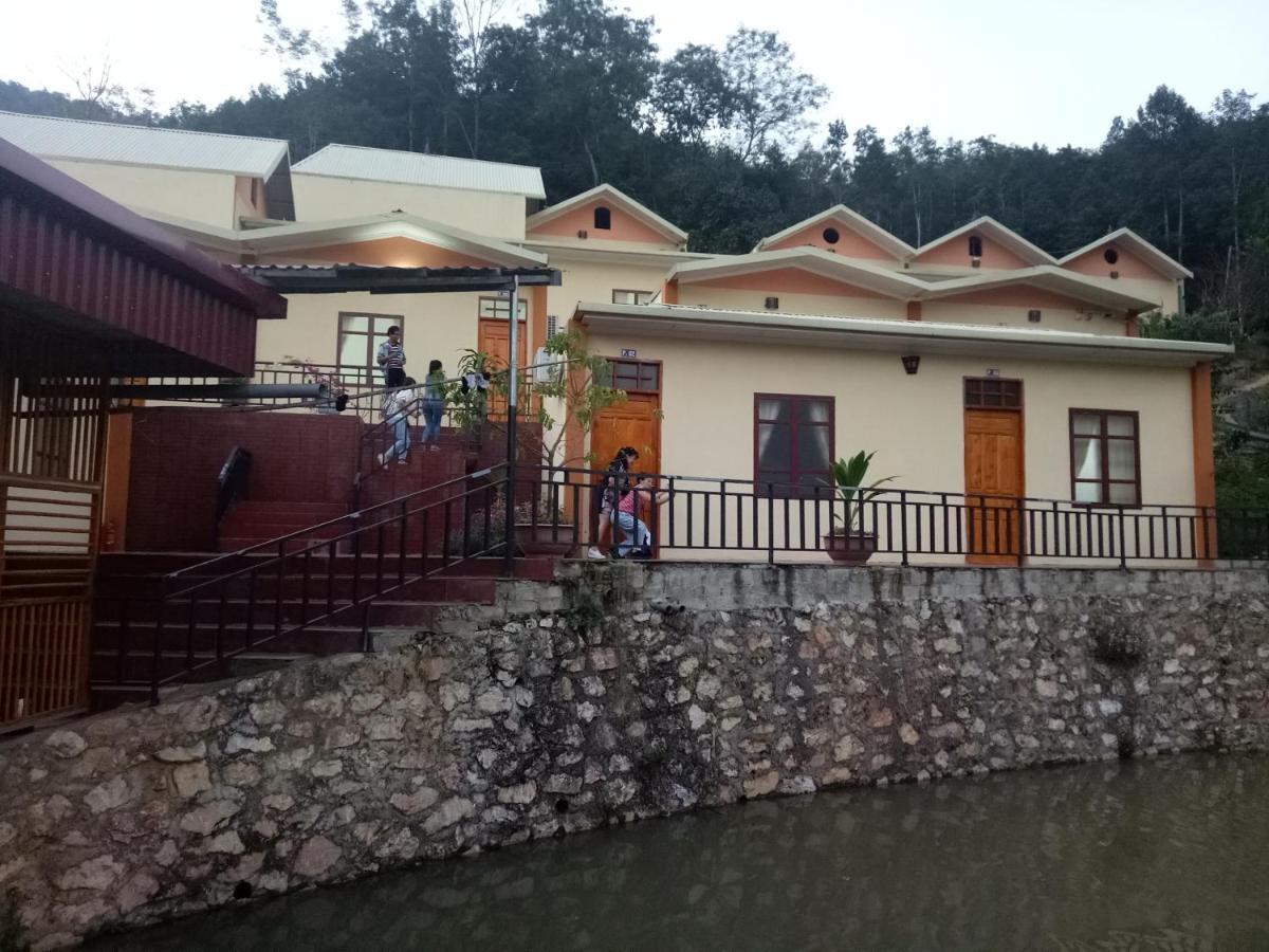 Hoa Lan Hotel Bac Kan Экстерьер фото